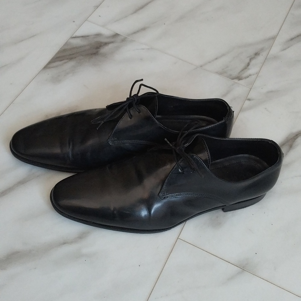 Burberry Patent Leather Shoes